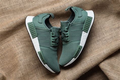 adidas nmd r2 pk grün|Adidas originals NMD r1 sneakers.